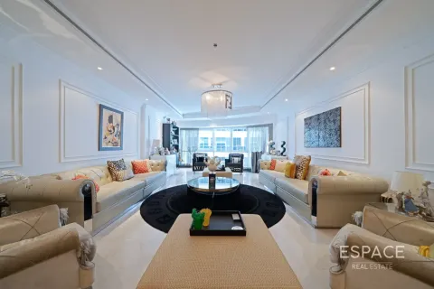 Apartamento en Dubai Marina, Dubai, EAU 3 dormitorios, 330 m² № 737872