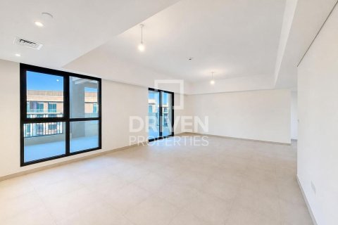 Apartman u gradu Umm Suqeim, Dubai, UAE 4 spavaće sobe, 303.98 m2 Br. 767679 - Slika 3