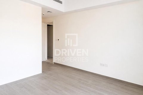 Apartamento en venta en Umm Suqeim, Dubai, EAU 2 dormitorios, 103.96 m2 № 767675 - foto 5