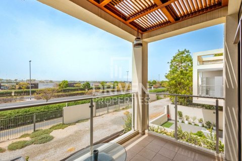 Kaupunkipientalo Meydan, Dubai, Arabiemiraatit 4 makuuhuonetta, 264.59 m2 № 767370