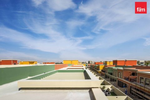 Řadový dům v Dubai, SAE 5 ložnice, 219.6 m² Č.: 739854 - fotografie 12