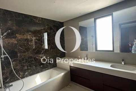 Βίλα σε Abu Dhabi, ΗΑΕ 5 υπνοδωμάτια, 619 τ.μ. Αρ. 644670 - φωτογραφία 15