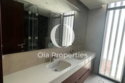Βίλα σε Abu Dhabi, ΗΑΕ 5 υπνοδωμάτια, 619 τ.μ. Αρ. 644670 - φωτογραφία 12