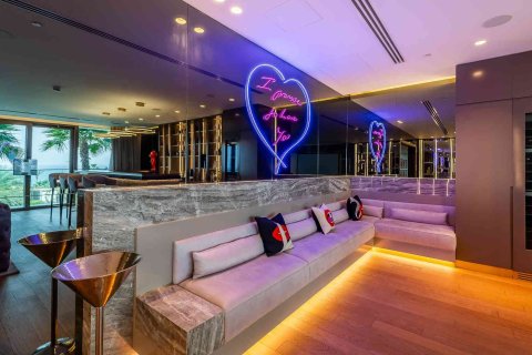 Palm Jumeirah, Dubai, UAE의 판매용 아파트 침실 4개, 776제곱미터 번호 734410 - 사진 2