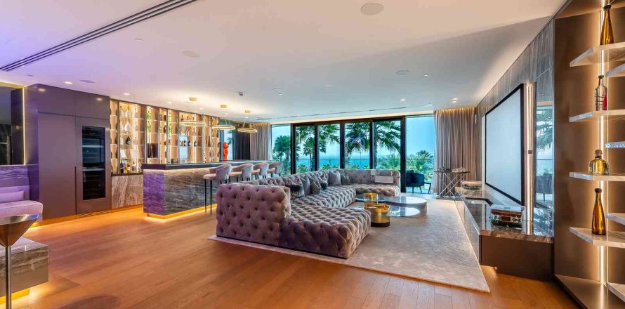 Palm Jumeirah, Dubai, UAE의 아파트 침실 4개, 776제곱미터 번호 734410