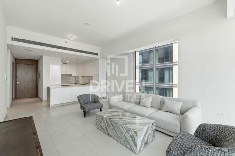 Apartament w Al Wasl, Dubai, ZEA 3 sypialnie, 160.63 mkw. nr 767384
