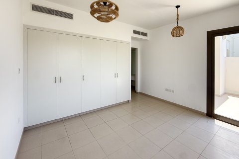 Stadthaus zur Miete in Town Square, Dubai, VAE 4 Schlafzimmer, 268.21 m2 Nr. 750539 - Foto 7