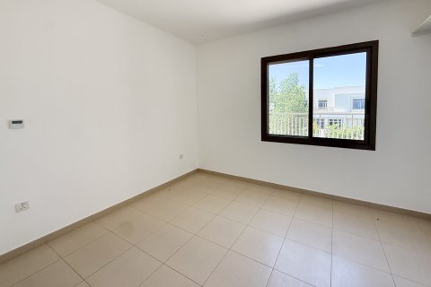 Stadthaus zur Miete in Town Square, Dubai, VAE 4 Schlafzimmer, 268.21 m2 Nr. 750539 - Foto 10