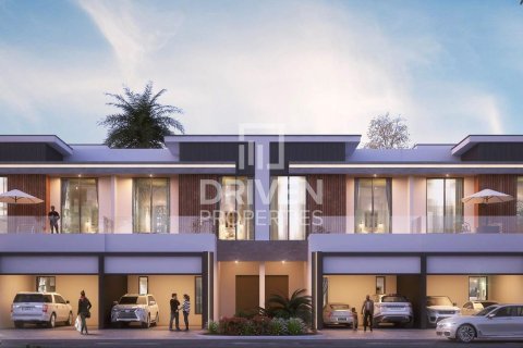 Villa asukohaga Dubai, AÜE: 5 magamistoaga, 444.45 m² Nr 767919