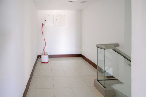 Apartament do wynajęcia w World Trade Center, Dubai, ZEA 2 sypialnie, 196 mkw., nr 719298 - zdjęcie 25