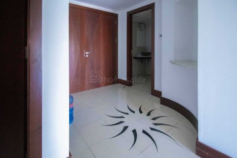 Apartament do wynajęcia w World Trade Center, Dubai, ZEA 2 sypialnie, 196 mkw., nr 719298 - zdjęcie 16