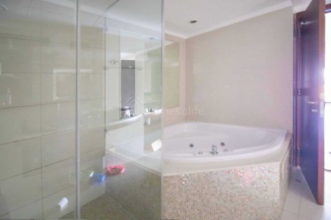 Apartament do wynajęcia w World Trade Center, Dubai, ZEA 2 sypialnie, 196 mkw., nr 719298 - zdjęcie 23