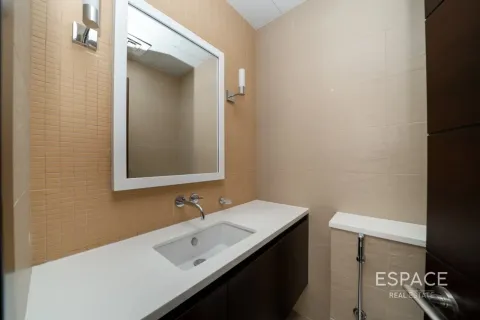 Apartemen di Palm Jumeirah, Dubai, UEA 3 kamar tidur, 222 m2 nomor 738326 - foto 5