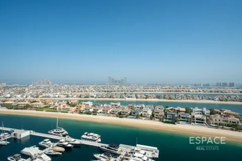 Apartemen di Palm Jumeirah, Dubai, UEA 3 kamar tidur, 222 m2 nomor 738326 - foto 20
