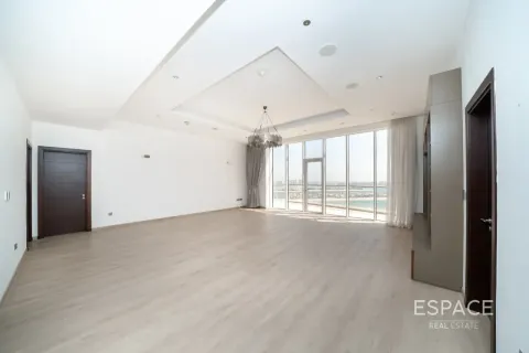 Apartemen di Palm Jumeirah, Dubai, UEA 3 kamar tidur, 222 m2 nomor 738326 - foto 3