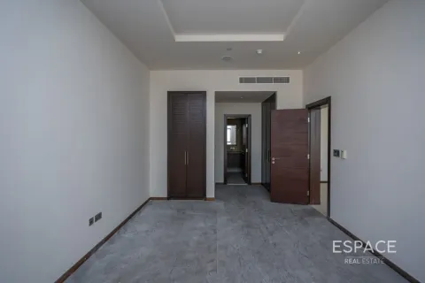 Huoneisto Palm Jumeirah, Dubai, Arabiemiraatit 3 makuuhuonetta, 222 m2 № 738325 - kuva 12