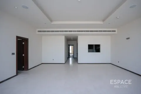 Huoneisto Palm Jumeirah, Dubai, Arabiemiraatit 3 makuuhuonetta, 222 m2 № 738325 - kuva 10