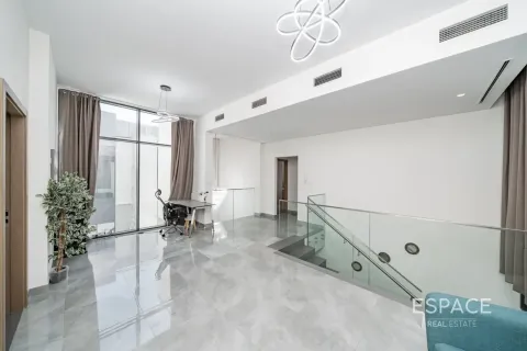 Villa sa Al Furjan, Dubai, UAE 4 silid-tulugan, 331 sq.m. № 738322 - larawan 12