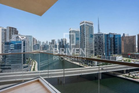 Appartamento in affitto a Business Bay, Dubai, EAU 2 camere da letto, 114.08 mq. № 746789 - foto 12