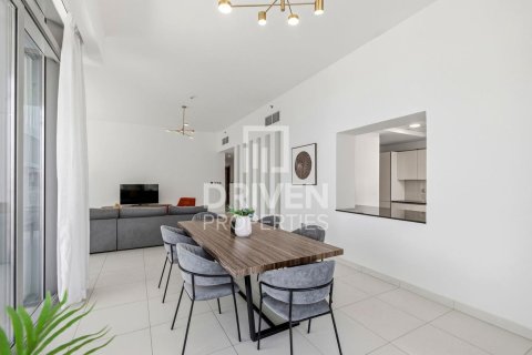 Apartament de închiriat în Al Satwa, Dubai, EAU 3 dormitoare, 222.97 mp. №746788 - poză 5