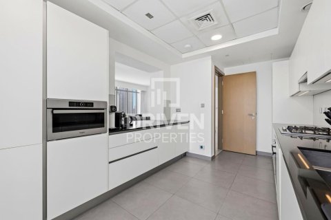 Apartament de închiriat în Al Satwa, Dubai, EAU 3 dormitoare, 222.97 mp. №746788 - poză 8
