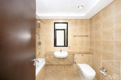 Huoneisto DIFC, Dubai, Arabiemiraatit 2 makuuhuonetta, 118.27 m2 № 747248 - kuva 12