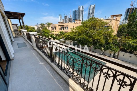 Vilë në Jumeirah Village Triangle, Dubai, Emiratet e Bashkuara Arabe 5 dhoma gjumi, 434 m2. № 763103 - Foto 20