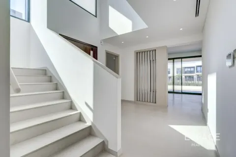 Villa til leie i Jebel Ali, Dubai, Emiratene 4 soverom, 394 kvm Nr. 738198 - Foto 8