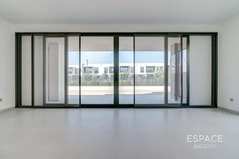 Villa til leie i Jebel Ali, Dubai, Emiratene 4 soverom, 394 kvm Nr. 738198 - Foto 4