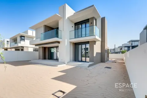 Villa til leie i Jebel Ali, Dubai, Emiratene 4 soverom, 394 kvm Nr. 738198 - Foto 2