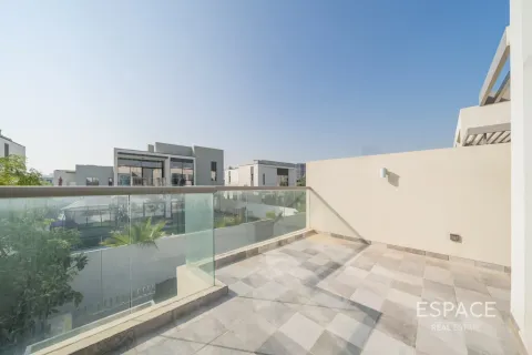 Villa sa Al Furjan, Dubai, UAE 4 silid-tulugan, 153 sq.m. № 738200 - larawan 15