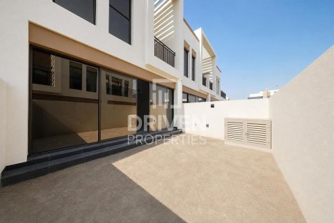 Casa urbana para arrendamento em Damac Lagoons, Dubai, EAU 4 quartos, 146.6 m2 № 765538 - foto 22