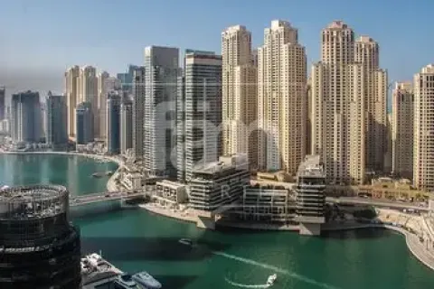 Apartman u gradu Maryam Island, Sharjah, UAE 3 spavaće sobe, 176 m2 Br. 717153