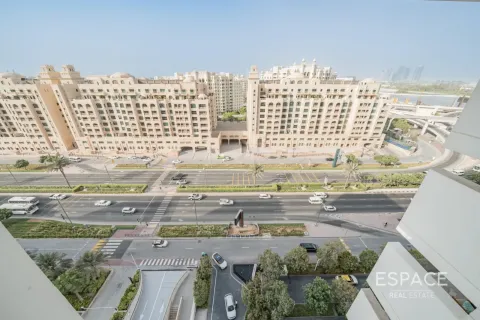 Apartamento en alquiler en Palm Jumeirah, Dubai, EAU 3 dormitorios, 258 m2 № 738525 - foto 18