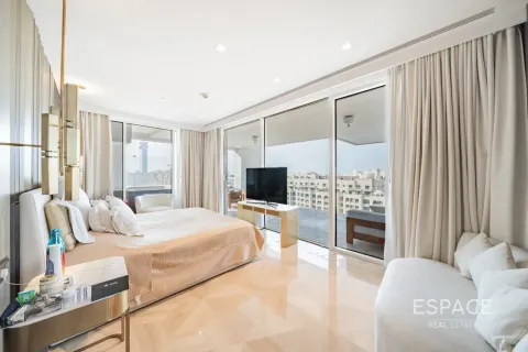 Apartamento en alquiler en Palm Jumeirah, Dubai, EAU 3 dormitorios, 258 m2 № 738525 - foto 11