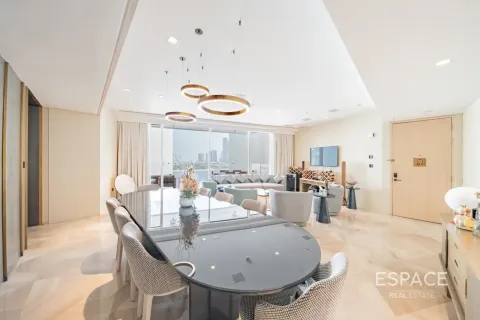 Apartamento en alquiler en Palm Jumeirah, Dubai, EAU 3 dormitorios, 258 m2 № 738525 - foto 5