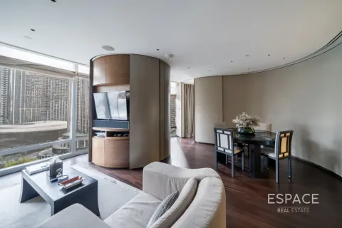 Apartment in ARMANI RESIDENCES in Burj Khalifa, Dubai, UAE 1 bedroom, 98 sq.m. № 738510