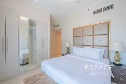 Apartament në DAMAC HEIGHTS në Dubai Marina, Emiratet e Bashkuara Arabe 3 dhoma gjumi, 181 m2. № 738524 - Foto 8