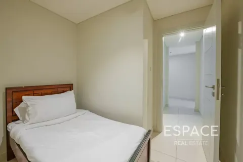 Apartament në DAMAC HEIGHTS në Dubai Marina, Emiratet e Bashkuara Arabe 3 dhoma gjumi, 181 m2. № 738524 - Foto 10