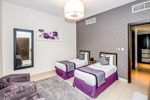 Apartment til leje i Sheikh Zayed Road, Dubai, UAE 3 soveværelser, 188.31 kvm № 757577 - foto 10
