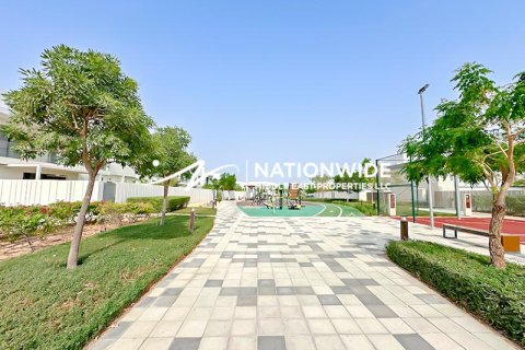 Duplex u gradu Abu Dhabi, UAE 3 spavaće sobe, 397 m2 Br. 678592 - Slika 16