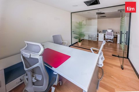 Office til leje i Dubai, UAE 70.8 kvm № 655921 - foto 9