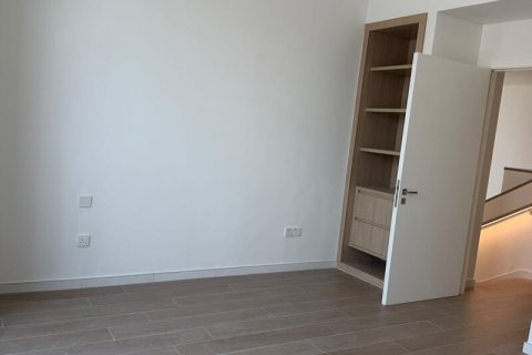 Üürile anda ridamaja asukohaga Jebel Ali, Dubai, AÜE: 3 magamistoaga, 238 m² Nr 722213 - pilt 21