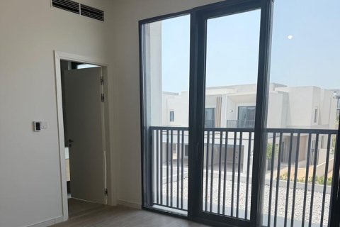 Üürile anda ridamaja asukohaga Jebel Ali, Dubai, AÜE: 3 magamistoaga, 238 m² Nr 722213 - pilt 18