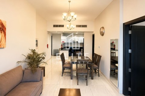 Apartment in Business Bay, Dubai, UAE 2 bedrooms, 125 sq.m. № 736439