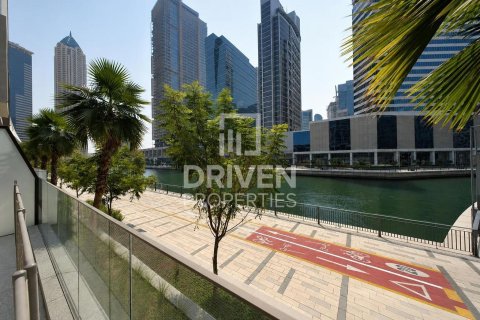 Leilighet i Business Bay, Dubai, Emiratene 2 soverom, 174.29 kvm nr. 747044
