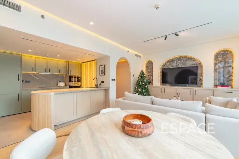 Apartment in Dubai Marina, UAE 2 bedrooms, 121 sq.m. № 649883 - photo 4