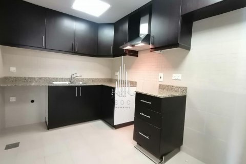 Apartment in Al Khalidiya, Abu Dhabi, UAE 2 bedrooms, 123.9 sq.m. № 563578 - photo 10