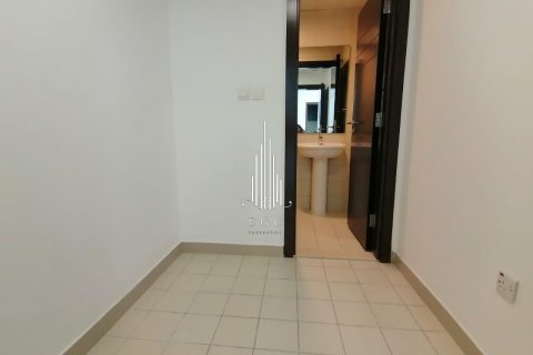 Apartment in Al Khalidiya, Abu Dhabi, UAE 2 bedrooms, 123.9 sq.m. № 563578 - photo 12