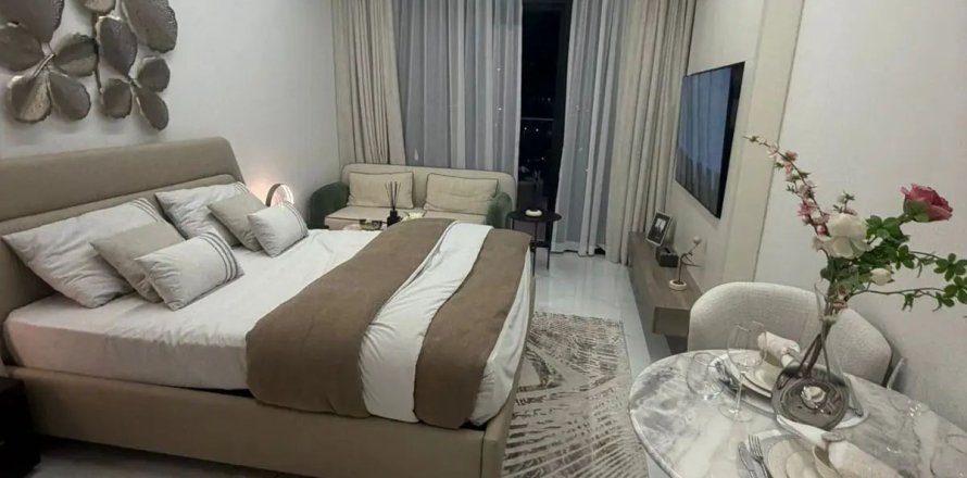 Huoneisto Dubai Science Park, Arabiemiraatit 52.9 m2 № 727166